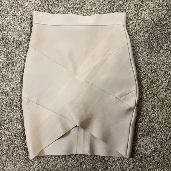 Hot Miami Styles Body-con Pale Pink Criss Cross Mini Skirt - Picture 7 of 15